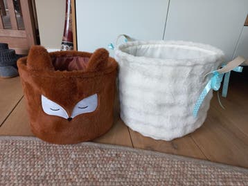 2 manden voor speelgoed of kraamcadeau/luiertaart