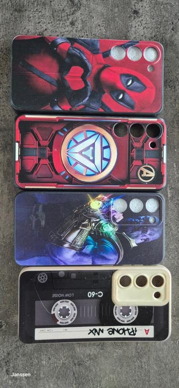 4x Samsung Galaxy S23 Hoesjes - Deadpool, Iron Man, Thano
