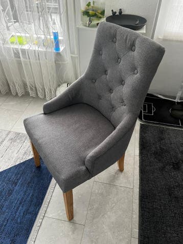 2x eetkamer stoelen