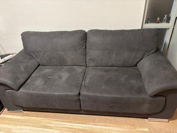 2 nette banken van Seats and Sofa's - grijs