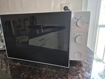 Compacte witte magnetron met draaiplateau