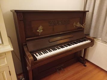 Gratis afhalen: Rittmayer piano met kruk