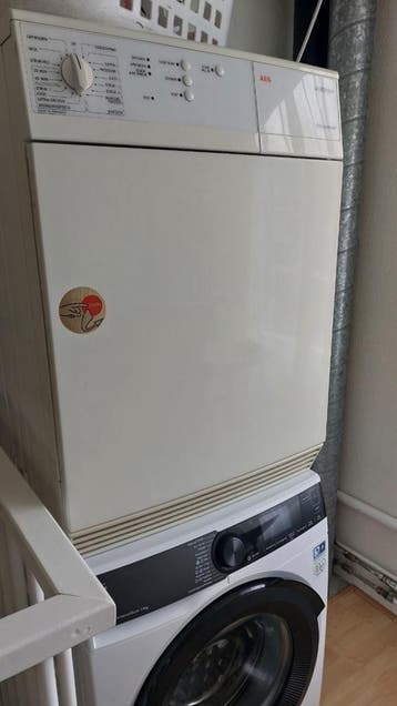AEG Lavatherm 37320-W Wasdroger