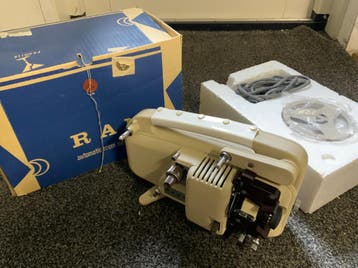 Vintage Rany 8mm Filmprojector met Originele Doos