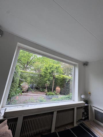 Projecta elektrisch projectiescherm met bediening en..