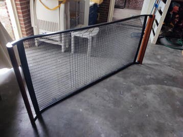 Bed / spiraalbodem / 83 bij 200 / inclusief matras GRATIS