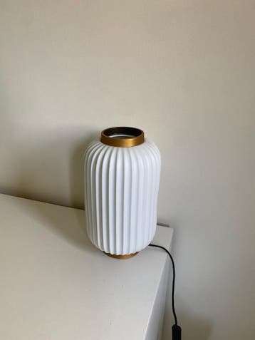 GRATIS: Twee bijpassende lampen