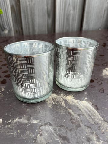 2 windlichtjes