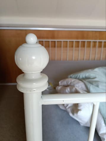 Ikea leirvik bed 140