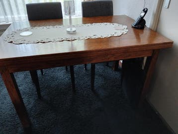 Eetkamer tafel