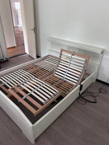 Electrisch verstelbaar bed 200x160 cm