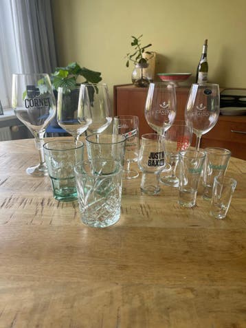 Diverse glazen - Bier, wijn, shotjes