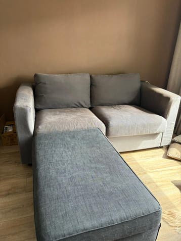 Bank met Hocker