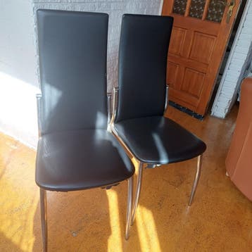 6 stoelen gratis ophalen bij Zuidplein