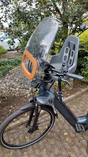 Fietsstoeltje met scherm