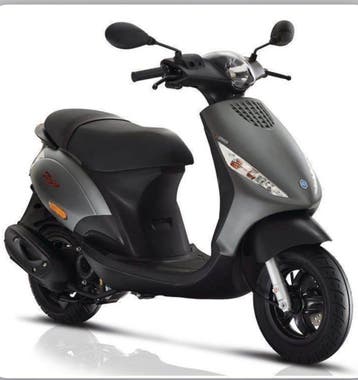 Gezocht: Scooter of brommer (werkend of niet, gratis/weinig)