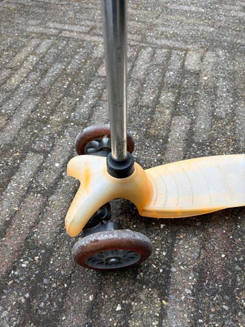 Gratis Mini Micro Classic step - goed gebruikt