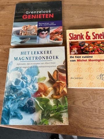 Gratis: diverse kookboeken (ZGAN), oven/magnetronboek v AH