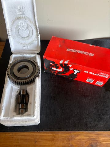 Piaggio zip onderdelen
