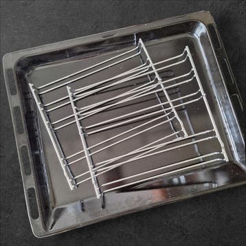 Gratis op te halen: Bosch ovengeleiders & bakplaat