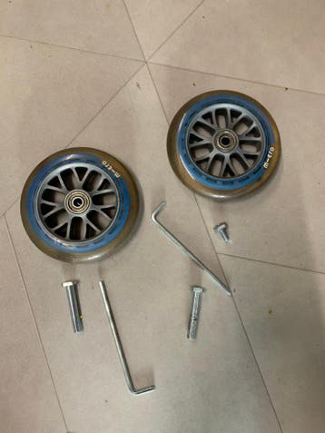 Micro wheel 120 mm set