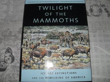 BOEK PAUL MARTIN-TWILIGHT OF THE MAMMOTHS.