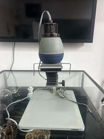 Gratis Vergroter Doka met lens