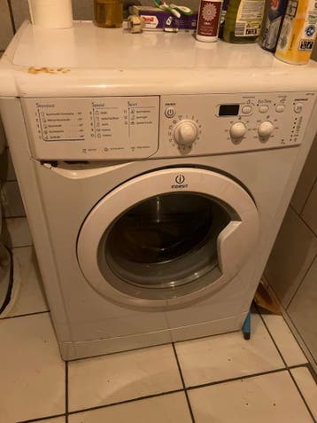 Kapot/Indesit Wasmachine - 7kg -Gratis / Stuk