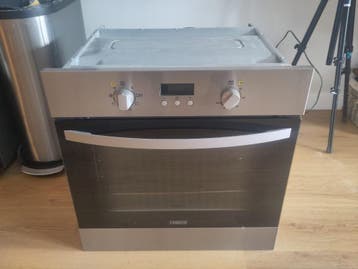Oven