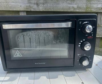 Gratis Mini Oven - Werkt goed, wel oud
