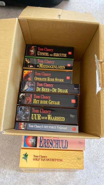 9 boeken van Tom Clancy