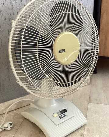 grote ventilator. SMC. 3 standen en draaien. lekker groot