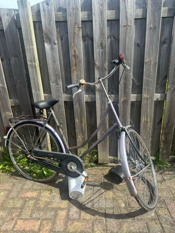 3 Damesfietsen - Snel Ophalen!