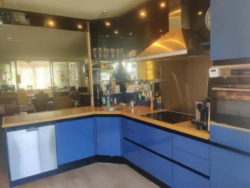 afwasautomaat, inductie kookplaat en combi oven/magnetron