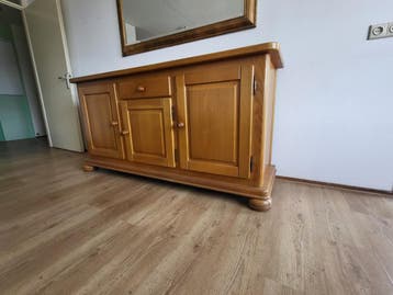 Massief eiken dressoir gratis op te halen