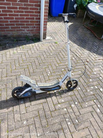 Pedaler step - Unieke step met voetpedalen