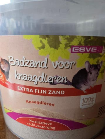 Gratis af te halen: Badzand voor knaagdieren