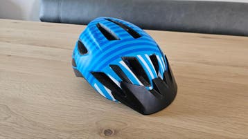Gratis - specialized kinderfietshelm 50-55 cm