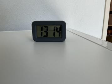 Digitale wekker lichtgrijs
