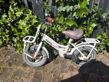 Kinderfiets Cooper - Wit met Roze Accenten