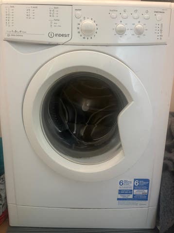 Indesit Wasmachine - 5kg, A+ Klasse ophalen voor 8 juni