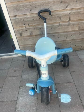Leuk blauw kinderfietsje / driewieler