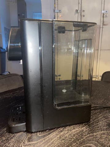 Studio Linea heet water dispenser ook voor babyfles