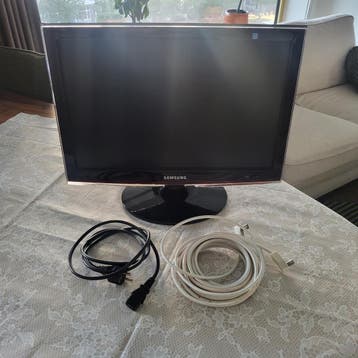 Samsung 20 inch TV Zwart - Inclusief kabels
