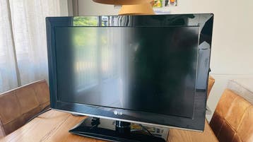 LG TV 70 inch