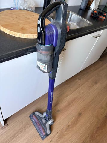 Black+Decker Steelstofzuiger met 2 accu's en lader