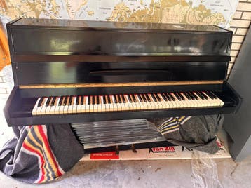 Gratis Piano - merkloos