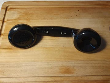 Retro Bluetooth Handset - Mockia Strange Telecom
