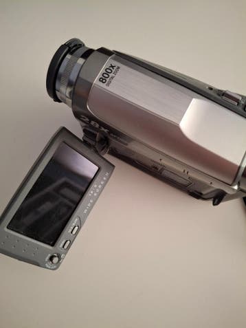 JVC mini DV GR-D720E (defect)