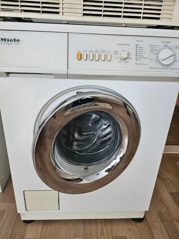 Miele Novotronic W817 Wasmachine